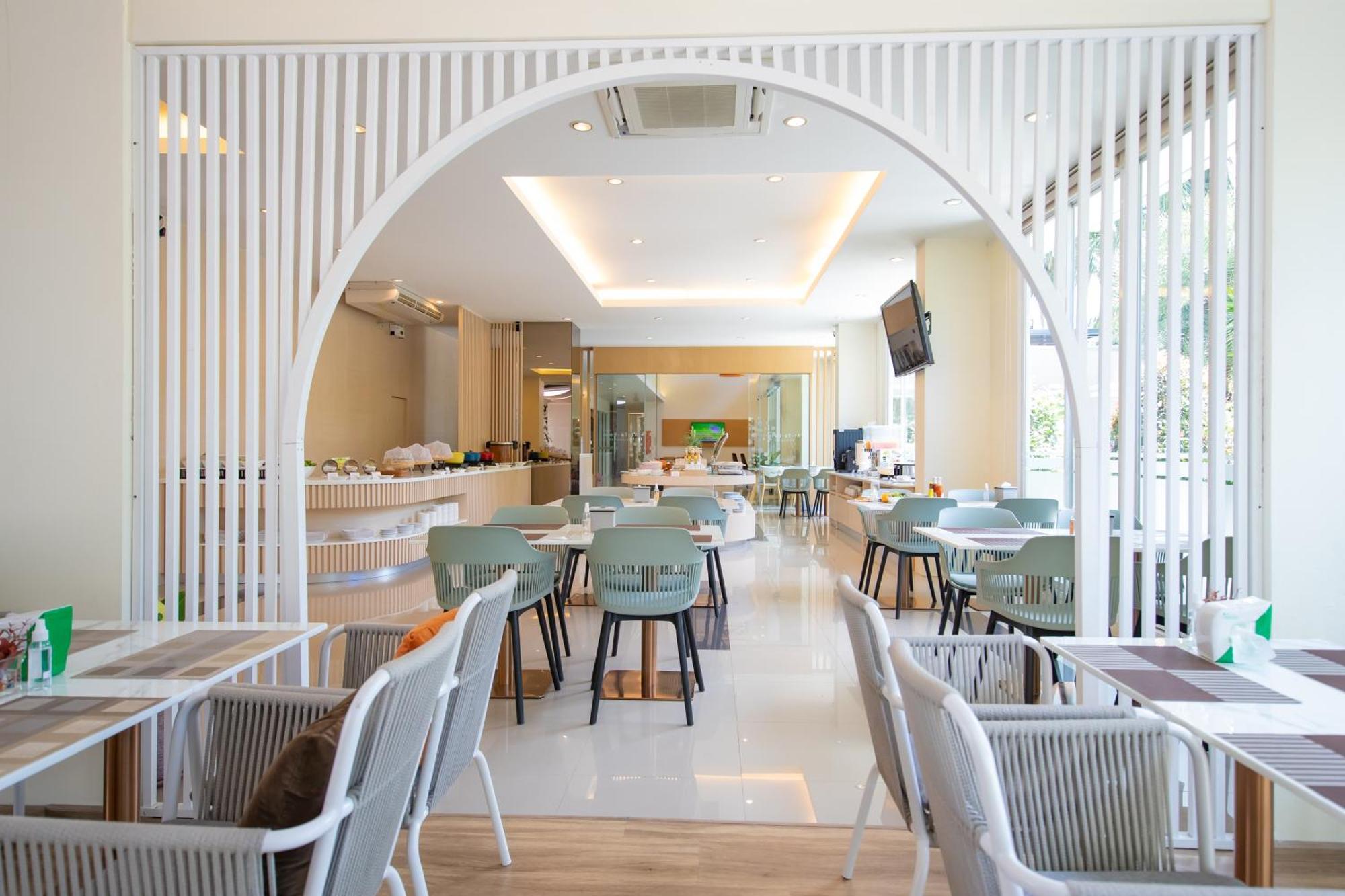 Phavina Hotel Rayong Sha Extra Plus Kültér fotó